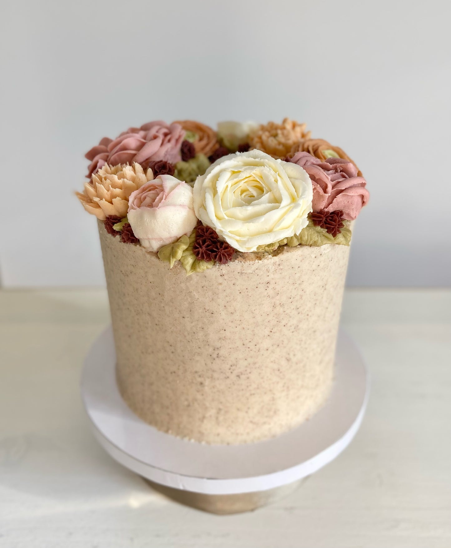 Vanilla Chai Cake with Buttercream Wreath