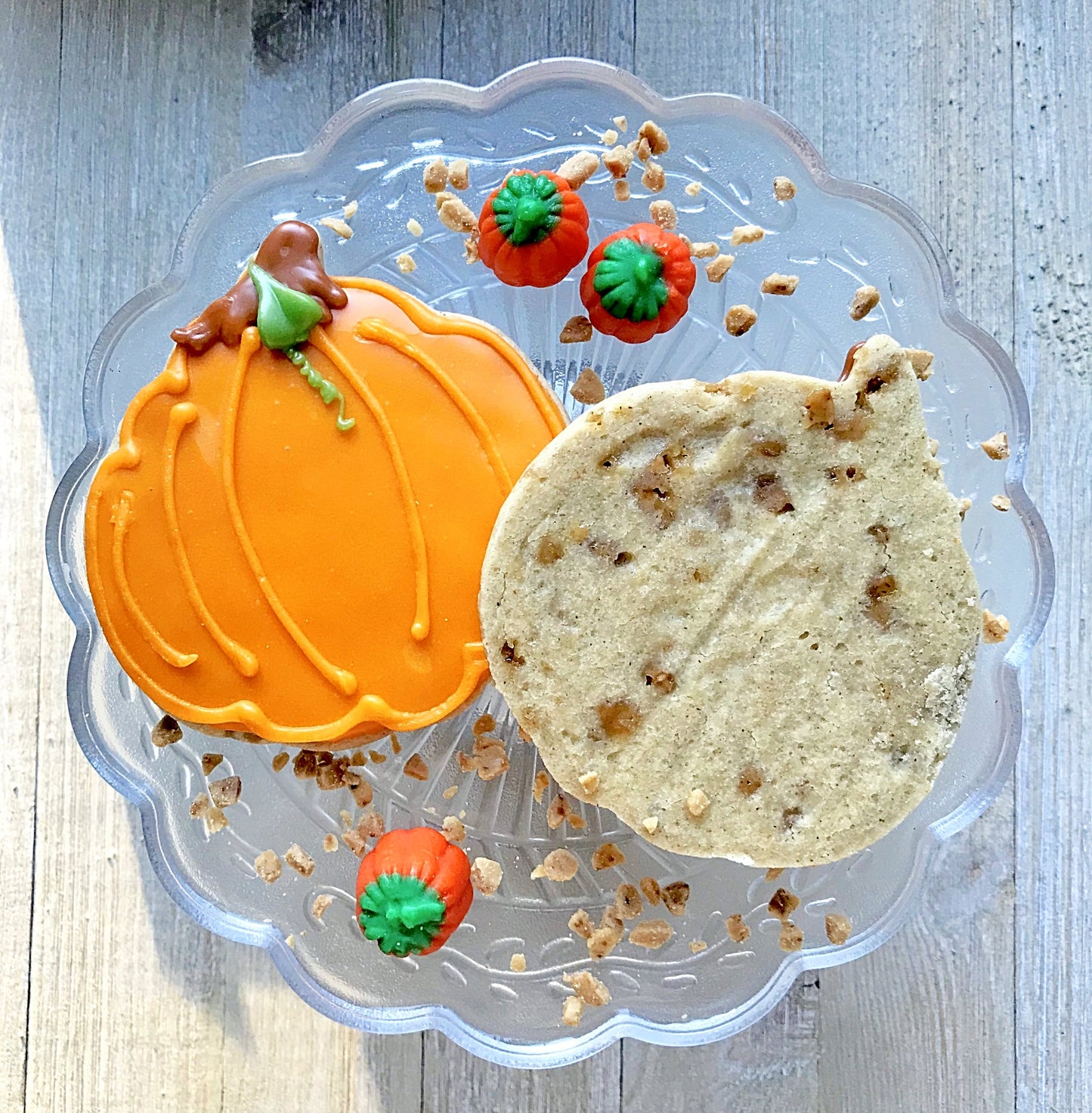 Pumpkin Spice Toffee Decorated Cookies
