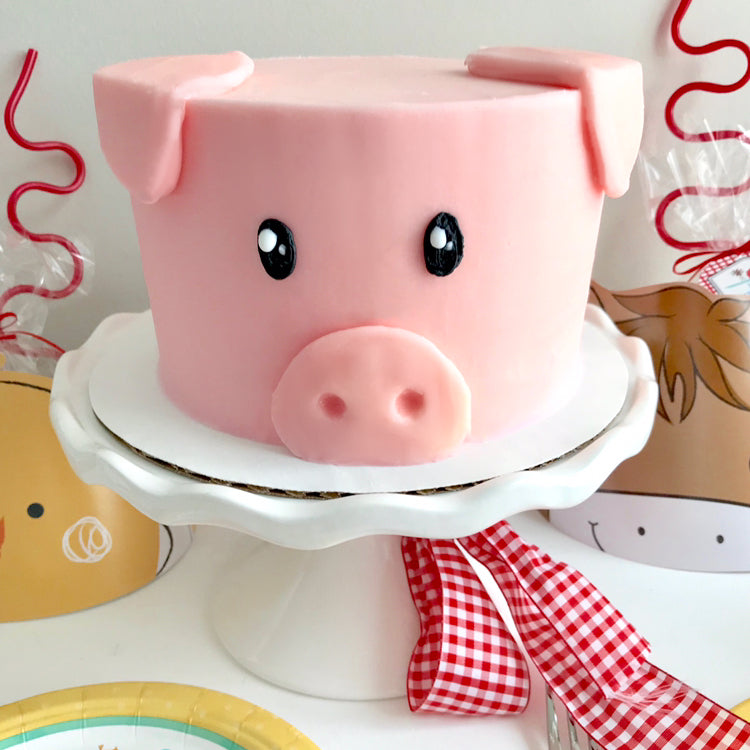 Payful Pig Cake